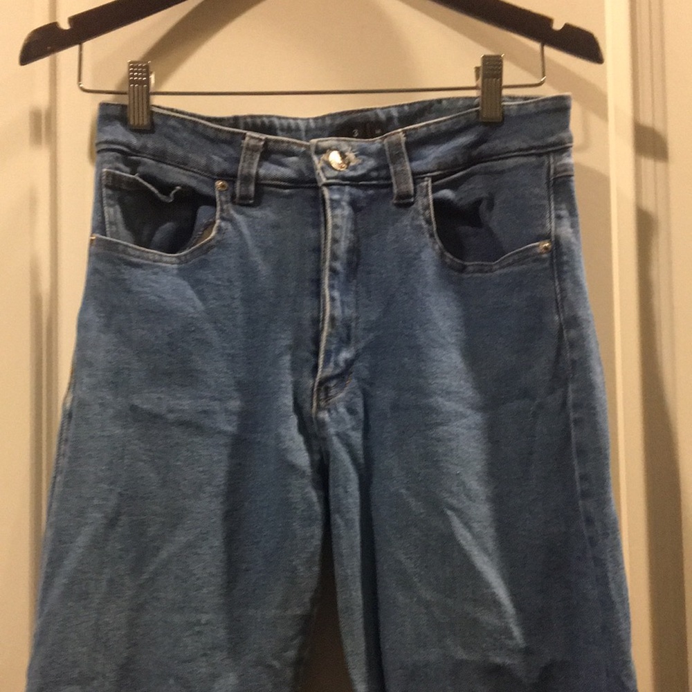 Tres‎ 3 jeans High Rise/ High waist Distressed straight leg fringed hem size M